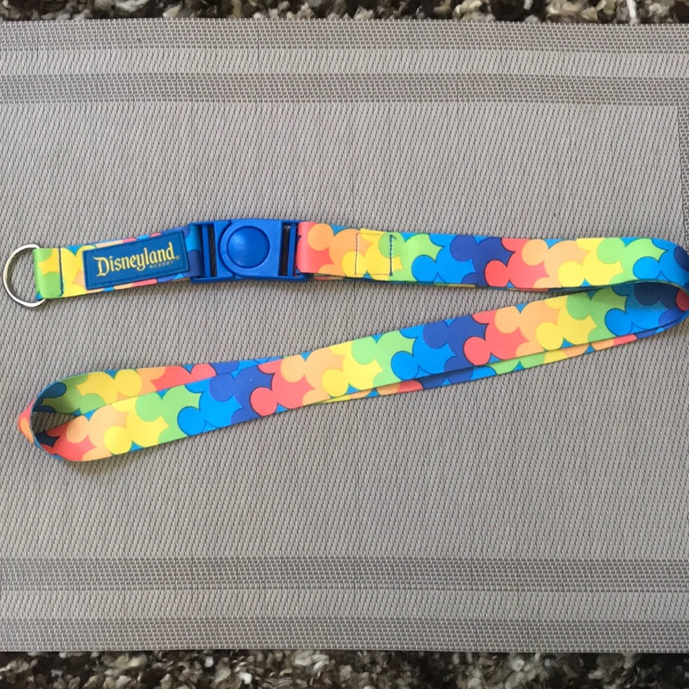 Disneyland Lanyard 🌈 Rainbow Mickey heads